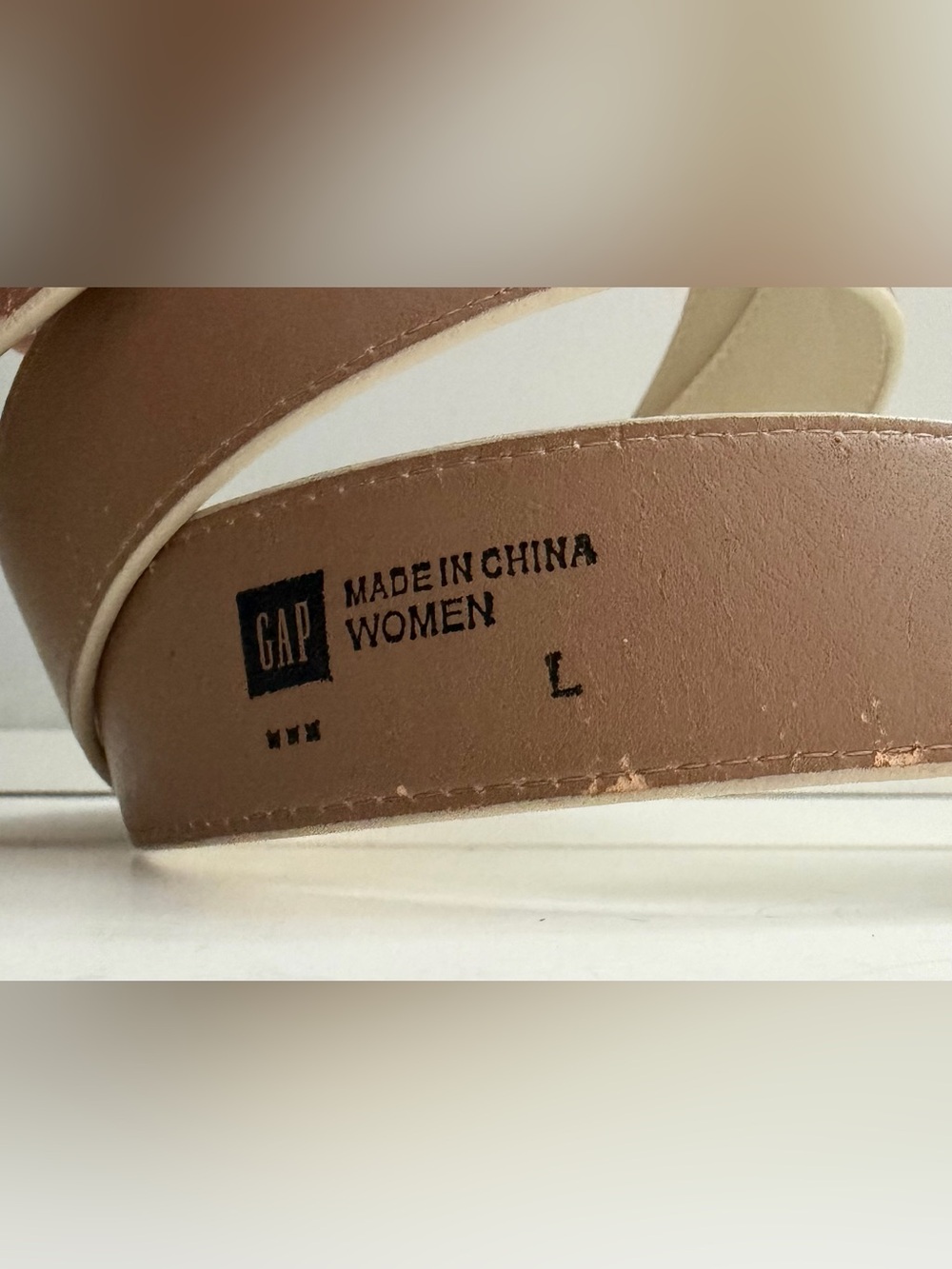 GAP Cream Patent Leather Belt with Silver Buckle - Picture 4 of 4
